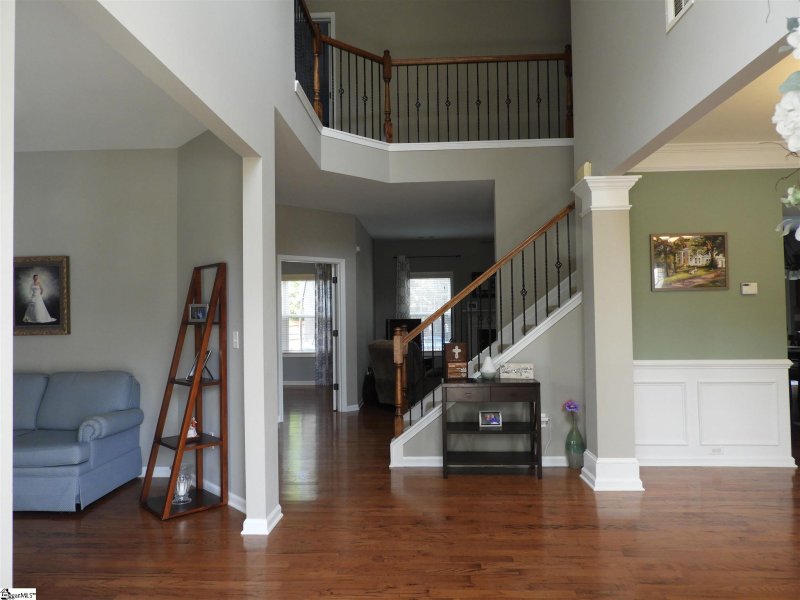 Property image 3 at 905 Kangley Drive, Simpsonville, SC 29681