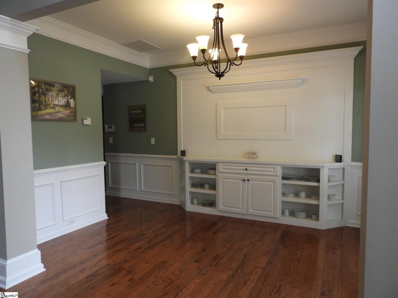 Property image 4 at 905 Kangley Drive, Simpsonville, SC 29681