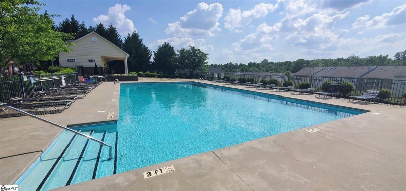 Property image 4 at 413 Woodbark Court, Mauldin, SC 29662