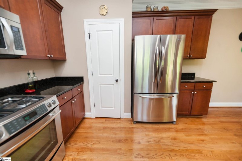 Property image 5 at 209 Castle Creek Drive, Greer, SC 29651