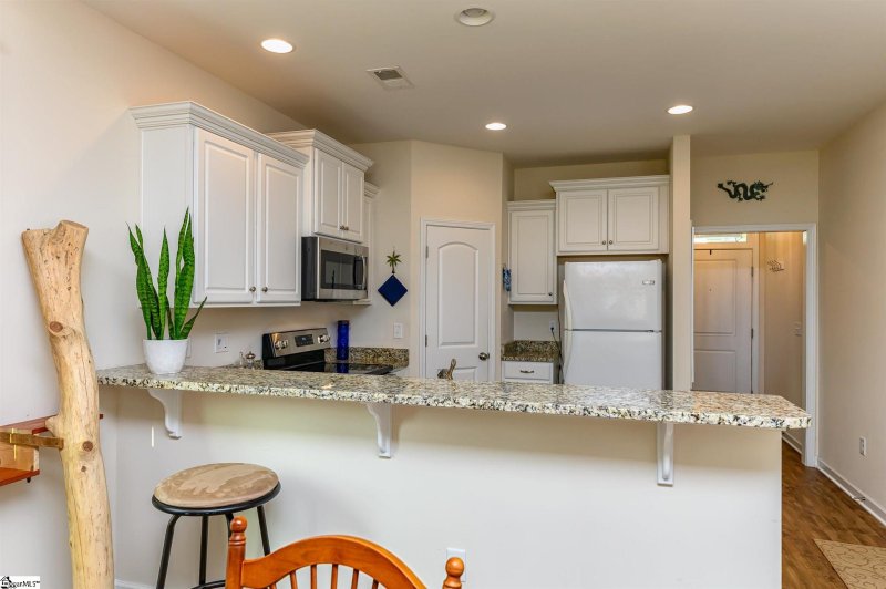 Property image 5 at 432 N Ivestor Court, Inman, SC 29349