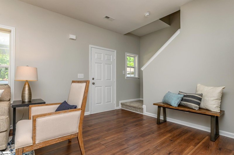 Property image 3 at 2 E Okaloosa Way, Simpsonville, SC 29680