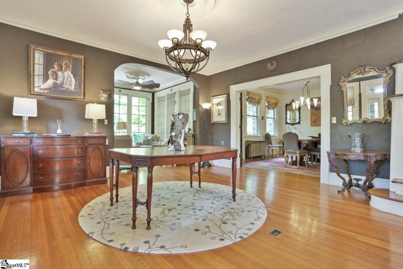 Property image 3 at 831 Rutherford Road, Greenville, SC 29609