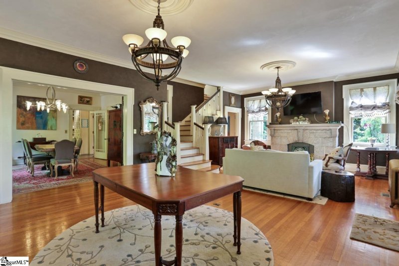 Property image 4 at 831 Rutherford Road, Greenville, SC 29609