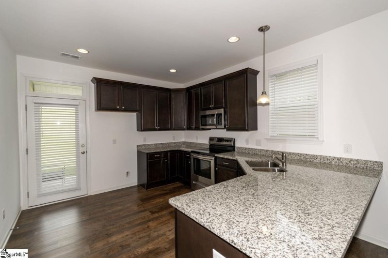 Property image 3 at 217 Everard Lane, Greer, SC 29650