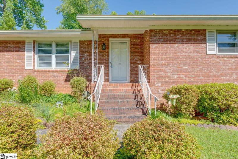 Property image 3 at 117 Kennedy Street, Easley, SC 29642