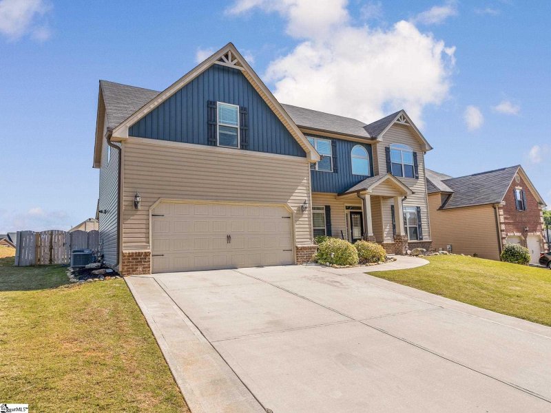 Property image 3 at 601 W Czardas Way, Woodruff, SC 29388