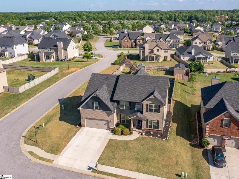 Property image 4 at 601 W Czardas Way, Woodruff, SC 29388