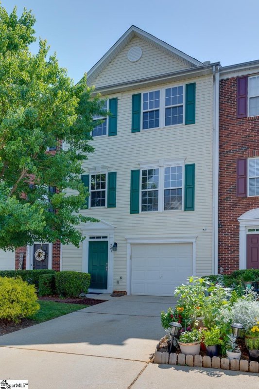 209 Summerston Place