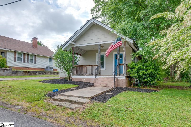 Property image 2 at 8 Iselin Street, Liberty, SC 29657
