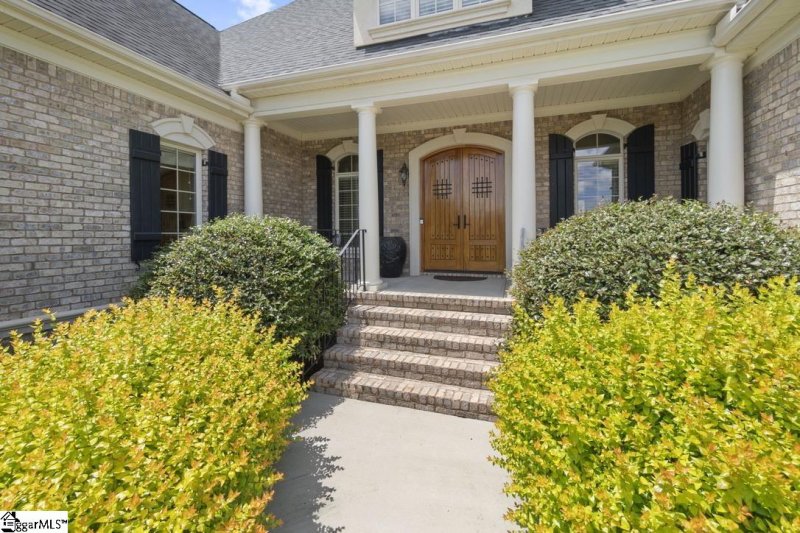 Property image 3 at 42 Great Lawn Drive, Piedmont, SC 29673