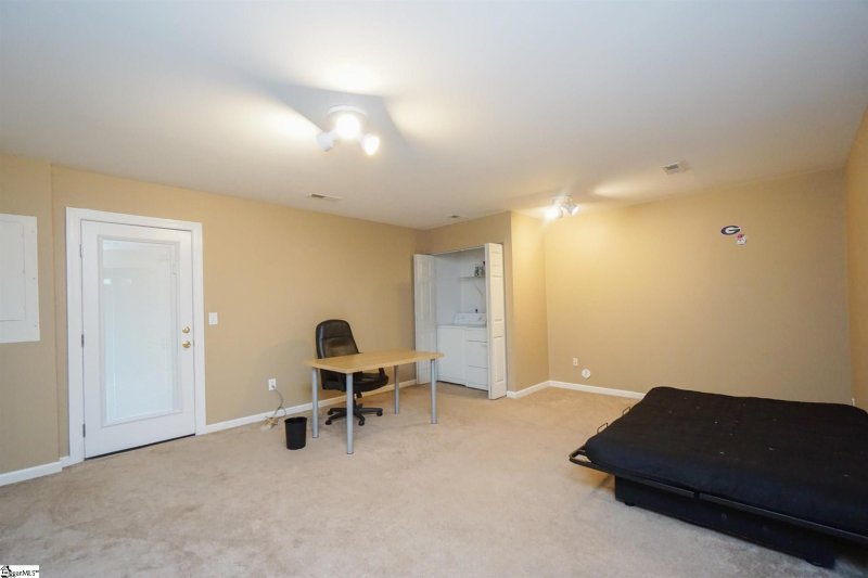 Property image 3 at 110 Cambria Court, Mauldin, SC 29622-2165