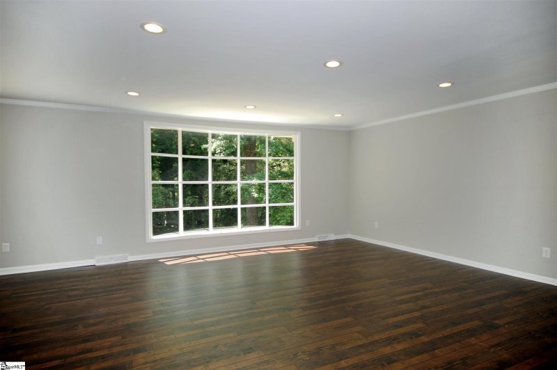 Property image 4 at 35 Carolina Way, Fountain Inn, SC 29644