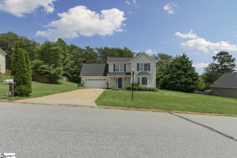 Property image 4 at 220 Andella Drive, Greer, SC 29651