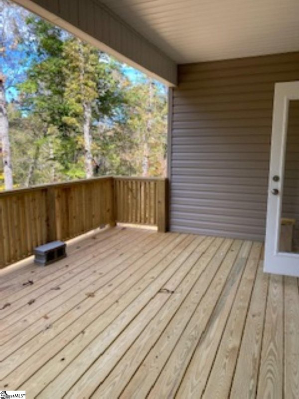 Property image 4 at 333 Puckett Mill Drive, Central, SC 29630