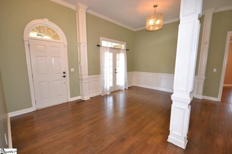 Property image 4 at 715 Mossy Ledge Lane, Simpsonville, SC 29681