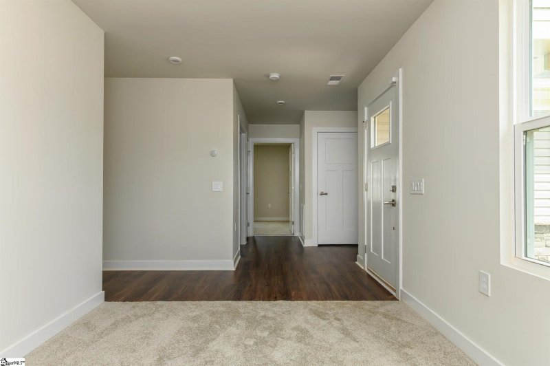 Property image 3 at 938 Riverland Woods Trail, Boiling Springs, SC 29316