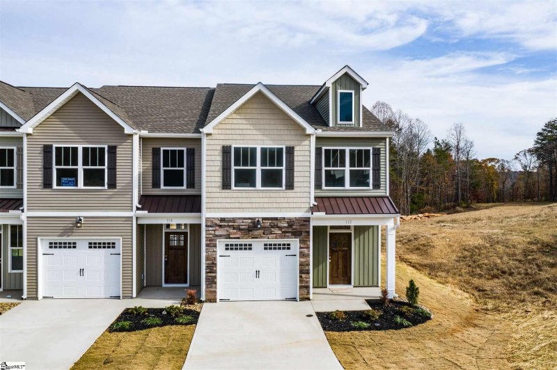 112 Rushing Creek Lane