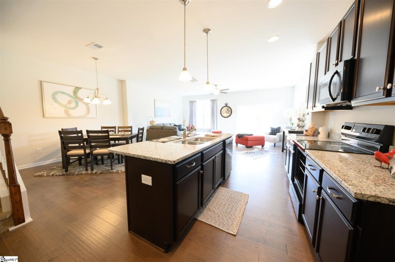 Property image 4 at 112 Rushing Creek Lane, Piedmont, SC 29673