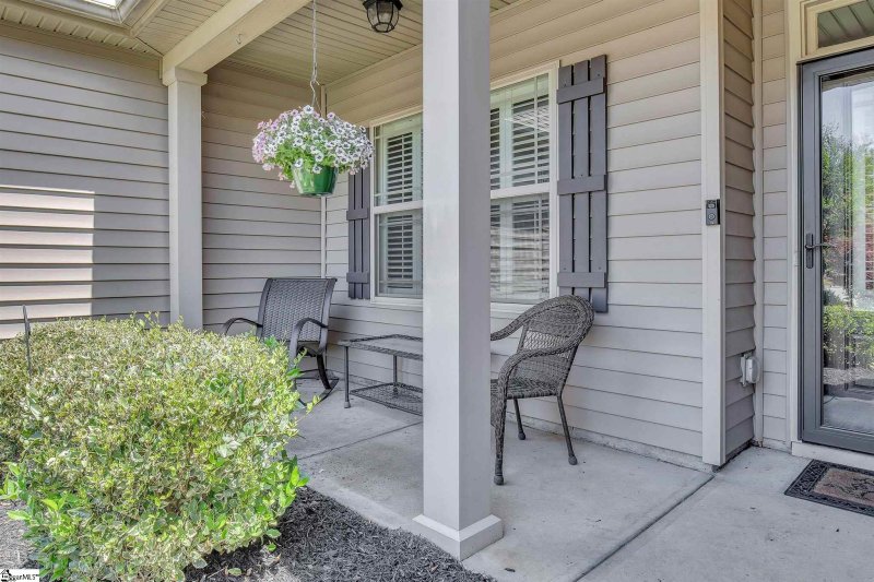 Property image 4 at 215 Penrith Court, Simpsonville, SC 29681-8171