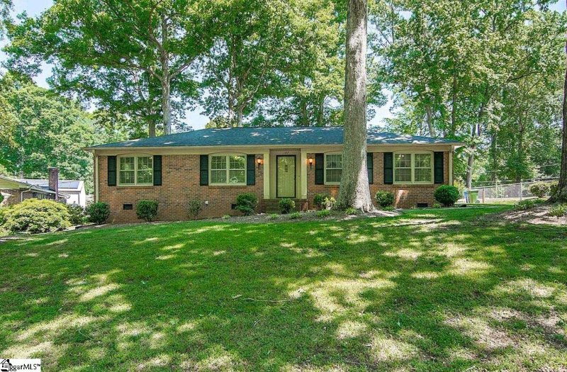 Property image 2 at 107 Brookbend Road, Mauldin, SC 29662