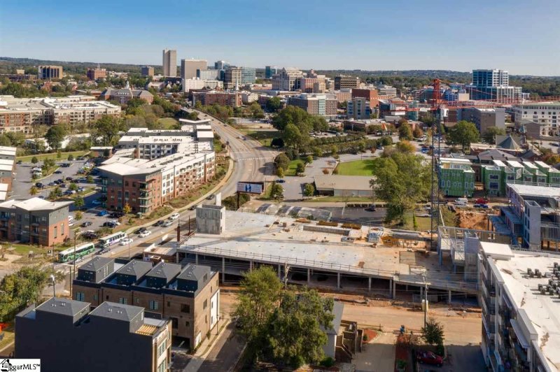 Property image 3 at 2 Logan Street, Greenville, SC 29601