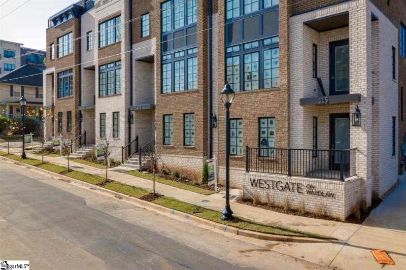 Property image 4 at 2 Logan Street, Greenville, SC 29601