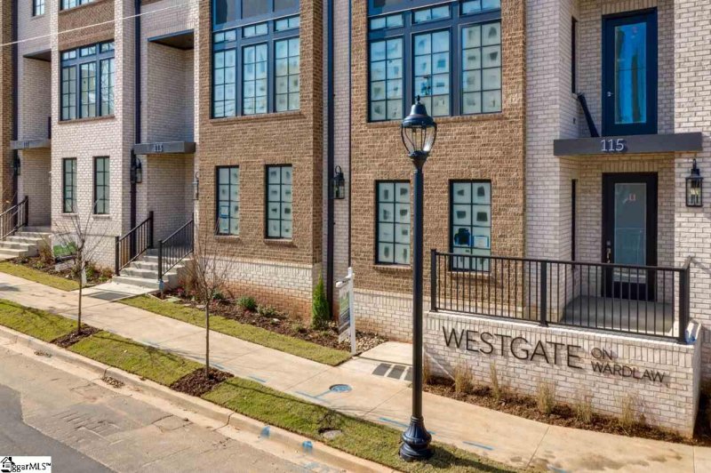 Property image 5 at 2 Logan Street, Greenville, SC 29601