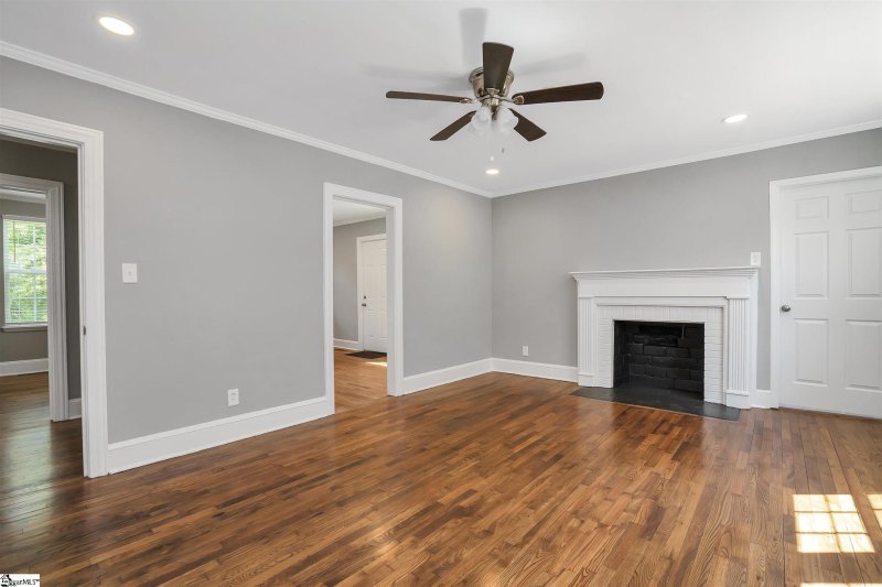 Property image 4 at 1 Mayo Drive, Greenville, SC 29605