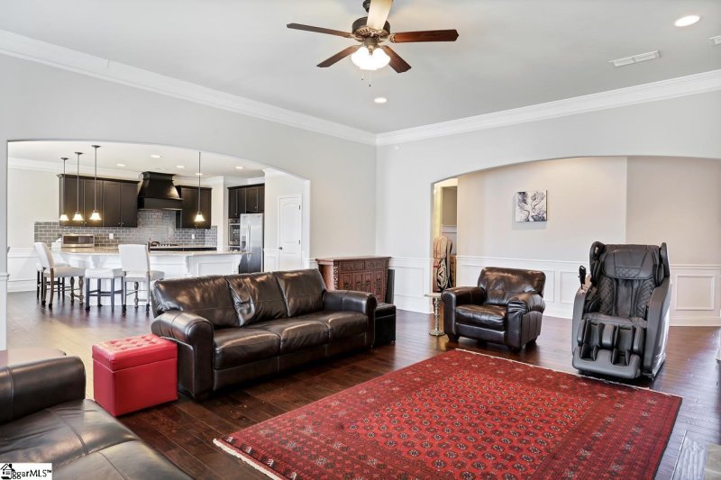 Property image 5 at 3 Clifton Grove Way, Simpsonville, SC 29681