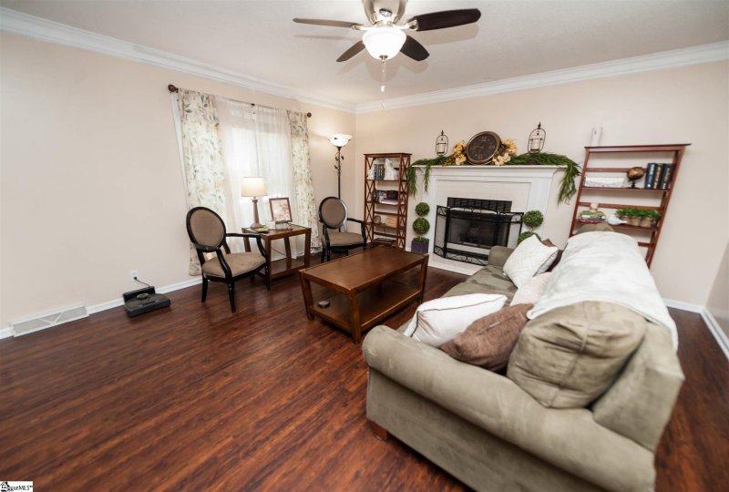 Property image 4 at 228 Hardwood Road, Greenville, SC 29607