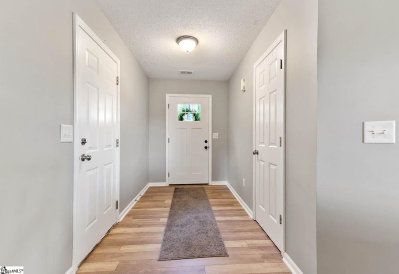 Property image 4 at 108 Spindleback Way, Greer, SC 29651