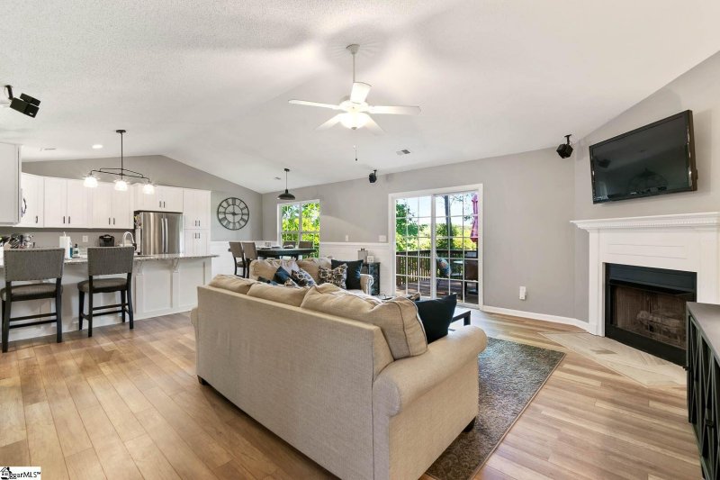 Property image 5 at 108 Spindleback Way, Greer, SC 29651