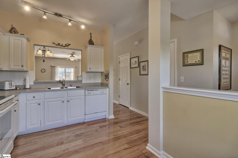 Property image 4 at 717 Rock Hill Court, Greenville, SC 29607