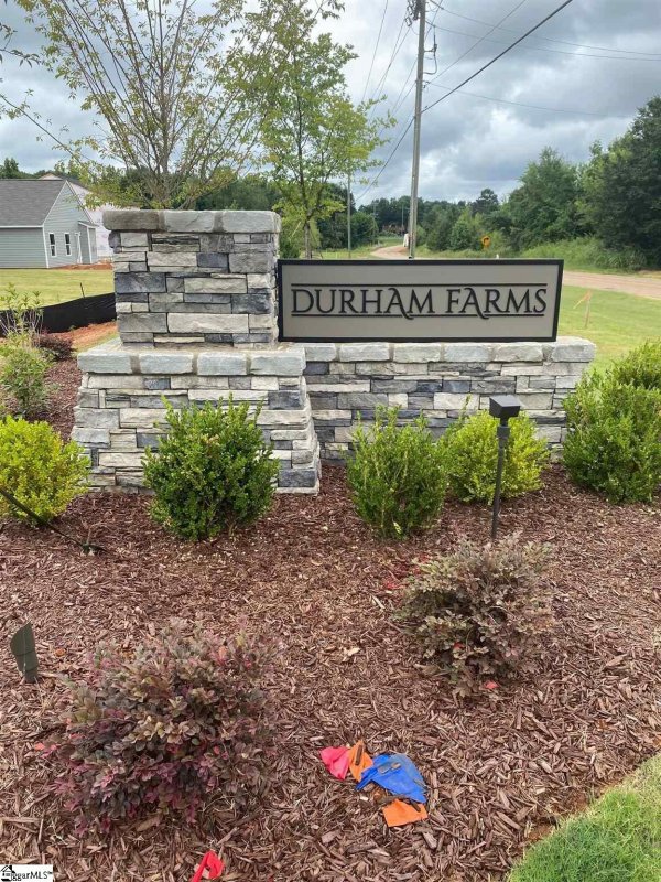 Property image 4 at 445 Grantham Court, Spartanburg, SC 29303