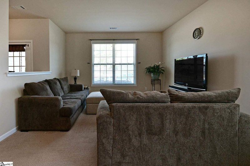 Property image 3 at 17 Shefleys Road, Simpsonville, SC 29690