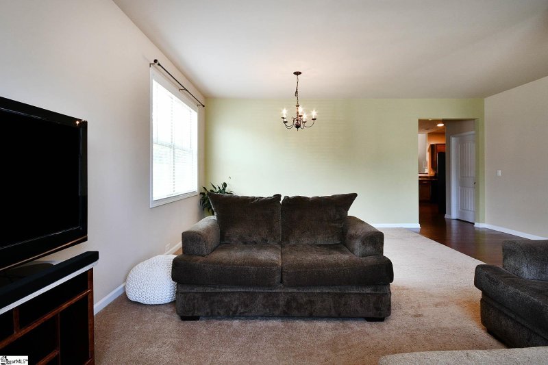 Property image 5 at 17 Shefleys Road, Simpsonville, SC 29690