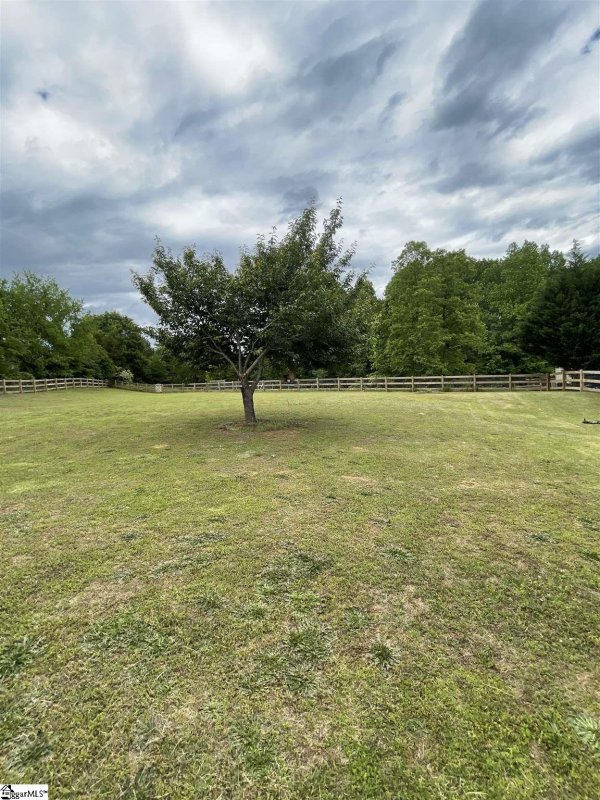 Property image 2 at 414 Mellow Way, Greer, SC 29651