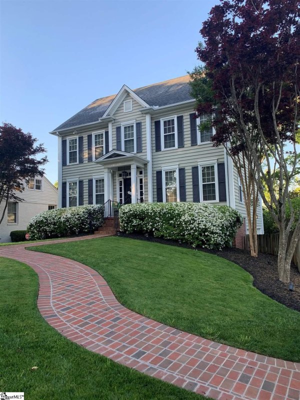 Property image 2 at 6 Meyers Drive, Greenville, SC 29605