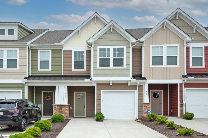 433 Pangel Lane