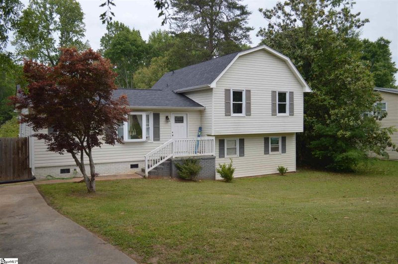 31 Rawood Drive