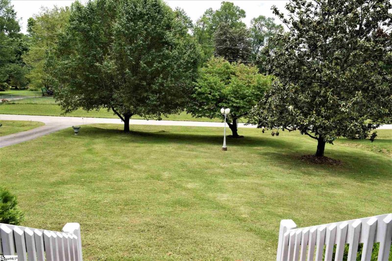 Property image 2 at 576 Edens Road, Pickens, SC 29671