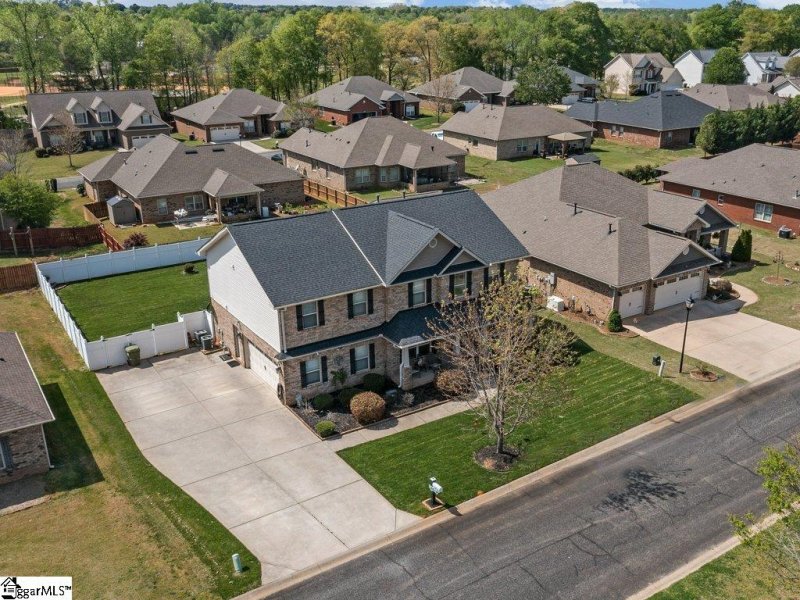 Property image 2 at 678 Flintrock Drive, Boiling Springs, SC 29316