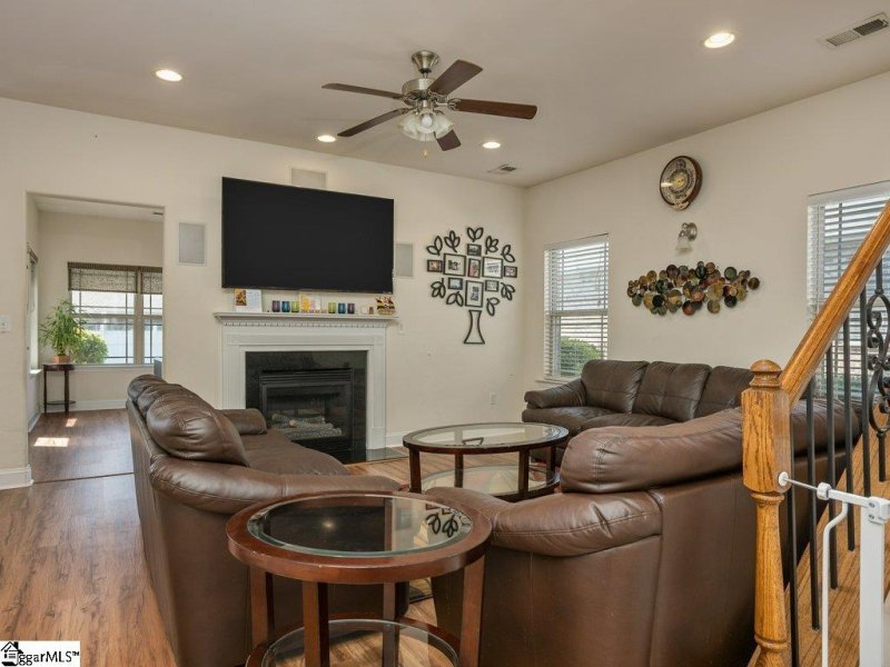 Property image 4 at 678 Flintrock Drive, Boiling Springs, SC 29316