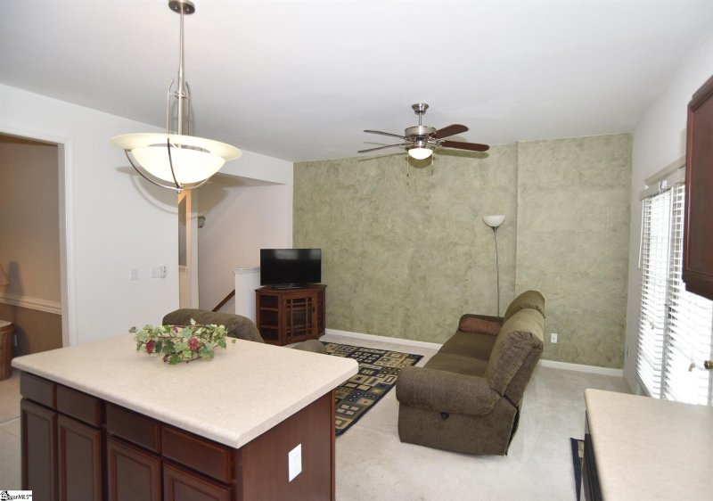 Property image 5 at 2 Evanshire Court, Mauldin, SC 29662