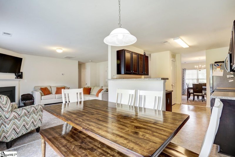 Property image 4 at 107 Hickory Knob Lane, Wellford, SC 29385