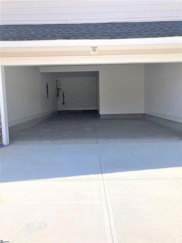 Property image 2 at 4 Semillon Road, Simpsonville, SC 29681