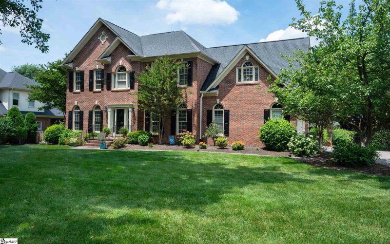 Property image 3 at 125 E Cranberry Lane, Greenville, SC 29615