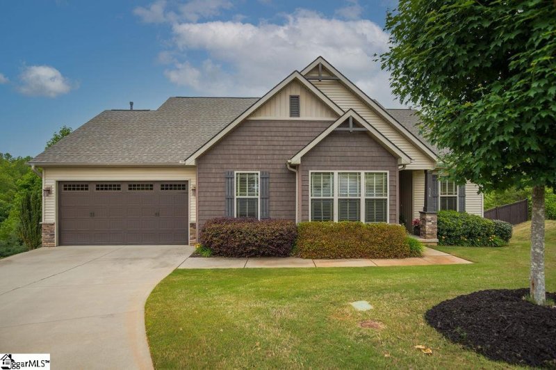 Property image 3 at 516 Tineke Way, Travelers Rest, SC 29690