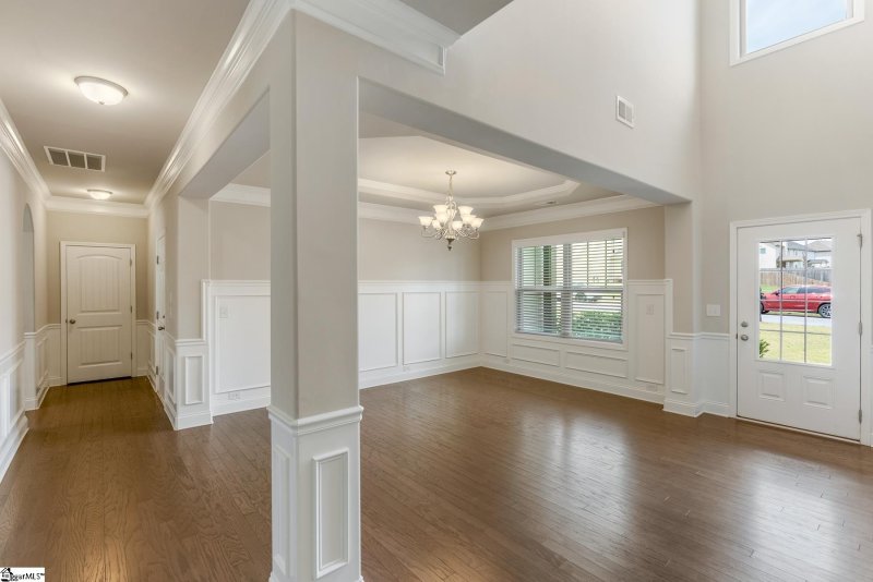 Property image 3 at 6 Wadmalaw Court, Simpsonville, SC 29681-8151